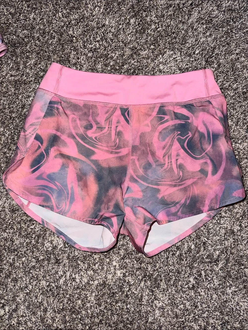 Athleta girls perfect pair camisolt perfect pair , run the world shorts 8/10